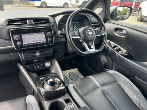 Nissan LEAF 40kWh Tekna Auto 5dr 24