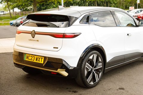 Renault Megane ICONIC 8