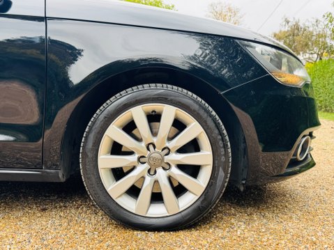 Audi A1 1.6 TDI Sport Sportback 5dr Diesel Manual Euro 5 (s/s) (105 ps) 15