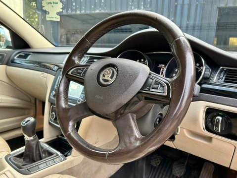 Skoda Superb LAURIN AND KLEMENT TDI CR 18