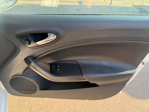 SEAT Ibiza 1.2 TSI Connect Euro 6 5dr 23