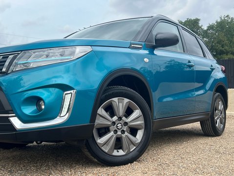 Suzuki Vitara SZ-T BOOSTERJET MHEV 15