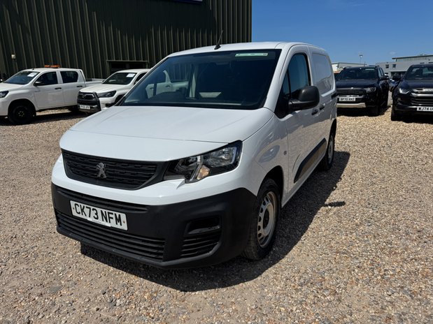 Peugeot Partner SWB L1H1 [SOLD KH] Low Roof Professional Premium+ Air Con Sensors EURO 6 2