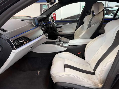 BMW M5 4.4i V8 Competition Saloon 4dr Petrol Steptronic xDrive Euro 6 (s/s) (625 p 64