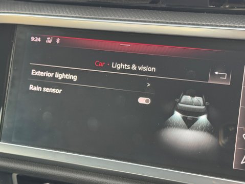 Audi Q3 1.5 TFSI CoD 35 Sport Euro 6 (s/s) 5dr 26