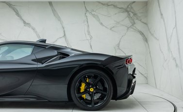 Ferrari SF90 Stradale 40