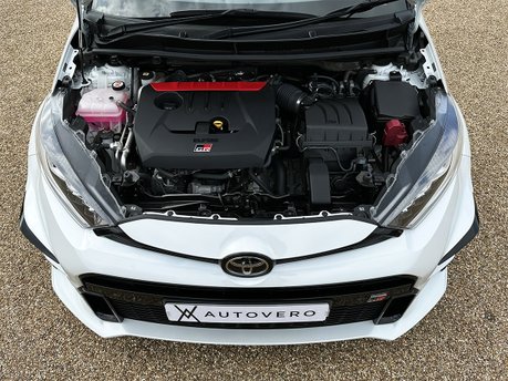 Toyota Yaris GR-Y CIRCUIT 86