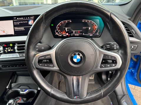 BMW 1 Series 118I M SPORT 27