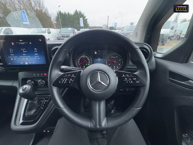 Mercedes-Benz Citan AUTO SWB [SOLD CM] L1H1 Low Roof Pro 110 Air Con Rear Camera Sensors SELECT 16