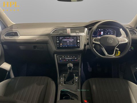 Volkswagen Tiguan Allspace 1.5 TSI Life SUV 5dr Petrol Manual Euro 6 (s/s) (150 ps) Bluetooth - DAB Ra 19