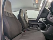 Volkswagen Up 1.0 Move up! 5dr 31