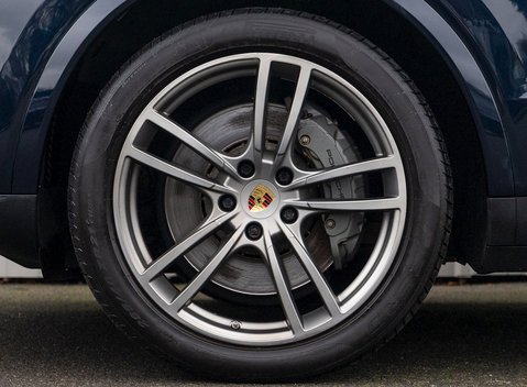 Porsche Cayenne S 10