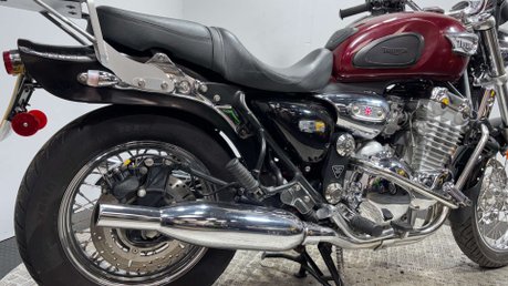 Triumph Adventurer 885 2001 ONLY 26K NEW MOT CLASSIC RETRO BIKE 885CC 7