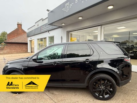 Land Rover Discovery Sport 2.0 Discovery Sport Black HSE TD4 Auto 4WD 5dr 4