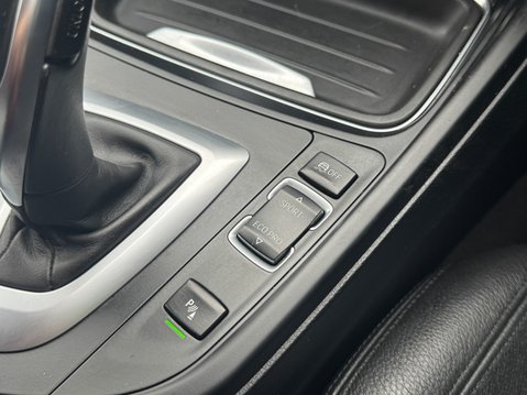 BMW 3 Series 330d M Sport Touring 5dr Diesel Auto xDrive Euro 5 25