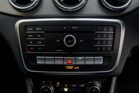 Mercedes-Benz CLA Class CLA 200 D AMG LINE 37