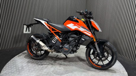 KTM Duke 2019 ONLY 11K RUNNING PROJECT NAKED BIKE 125CC 3