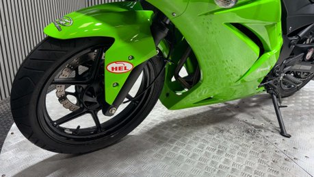 Kawasaki Ninja 250 EX 2008 ONLY 160 MILES OUTSTANDING CONDITION A2 READY 250CC 30
