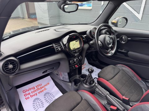 Mini Hatch 1.5 GT Euro 6 (s/s) 3dr 25
