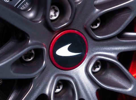 McLaren 765LT Spider 48