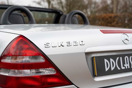 Mercedes-Benz SLK 320 23