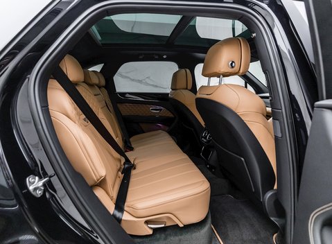 Bentley Bentayga V8 12