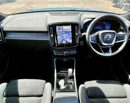 Volvo XC40 2.0 XC40 + B4 MHEV Auto 5dr 2