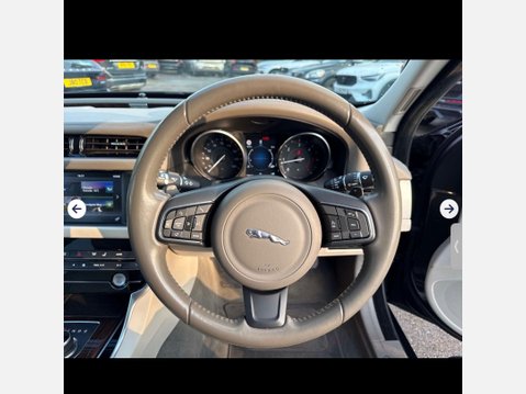Jaguar XF 2.0d Portfolio Auto AWD Euro 6 (s/s) 4dr 10