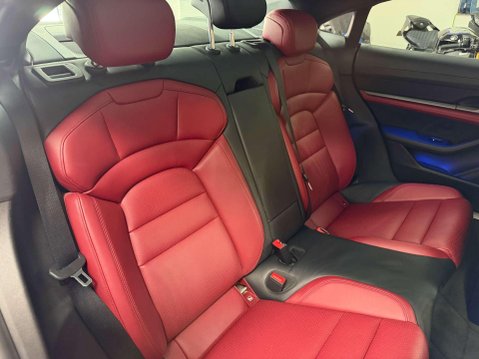 Porsche Taycan Performance Plus 93.4kWh 4S Saloon 4dr Electric Auto 4WD (571 ps) 44