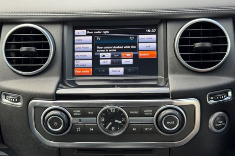 Land Rover Discovery SDV6 LANDMARK - ONE OWNER - 10 SERVICED INC CAMBELT 49