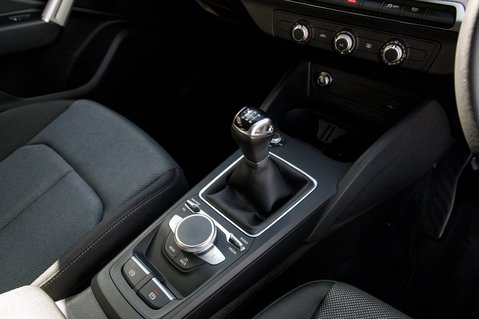 Audi Q2 TFSI SPORT 34