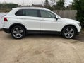 Volkswagen Tiguan 2.0 TDI SEL SUV 5dr Diesel DSG Euro 6 (s/s) (150 ps) 4