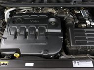 Volkswagen Touran SE FAMILY TDI BLUEMOTION TECHNOLOGY DSG 46