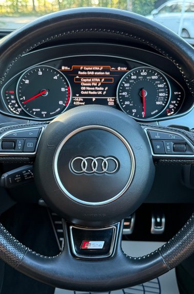Audi A6 3.0 TDI BLACK EDITION -APPLE CARPLAY -CAMERA -BOSE -HEATED FRONT/REAR SEATS 