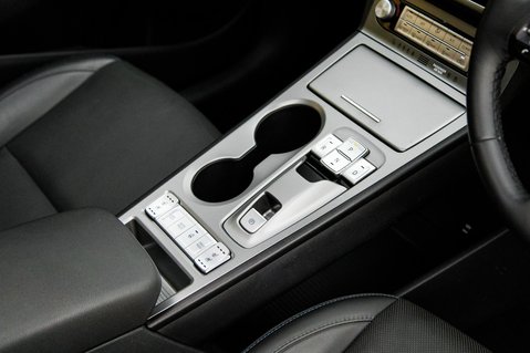 Hyundai KONA ULTIMATE 37