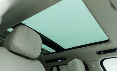 Land Rover Range Rover D350 SE 14