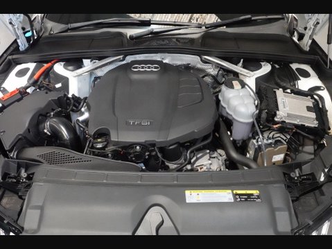 Audi A4 2.0 TFSI 40 Black Edition S Tronic Euro 6 (s/s) 4dr 42