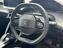Peugeot 2008 50kWh Allure SUV 5dr Electric Auto (136 ps) 12