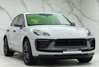 Porsche Macan T