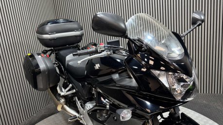 Suzuki Bandit 1250 2009 ONLY 16K FULL LUGGAGE MOT JUNE 2027 TOURER BIKE 37