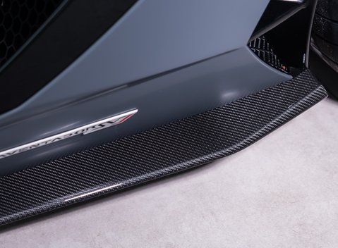 Lamborghini Aventador SVJ LP 770-4 ROADSTER 43