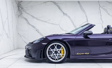 Porsche 718 Spyder RS 37