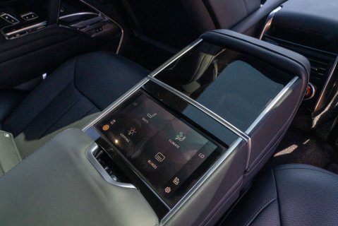 Land Rover Range Rover P460e Autobiography 14