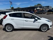 Ford Fiesta TITANIUM X 7