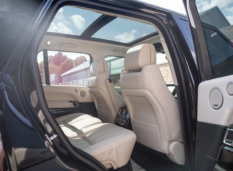 Land Rover Range Rover 4.4 SDV8 URBAN 14