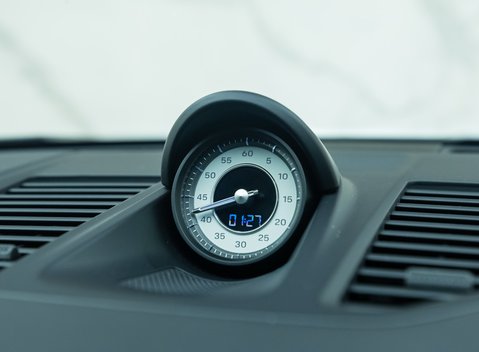 Porsche 911 Turbo S (992) 21