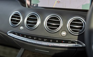 Mercedes-Benz S Class S63 Coupe 19