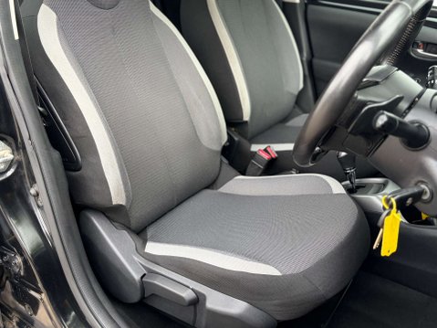 Toyota Aygo 1.0 Aygo X-Play TSS VVT-i CVT 5dr 18