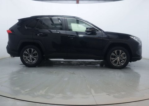 Toyota Rav4 2.5 RAV4 Design HEV 4x2 CVT 5dr 13