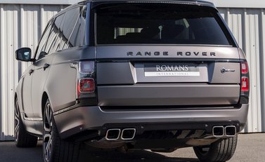 Land Rover Range Rover 4.4 SDV8 Autobiography Bespoke by SVO 3